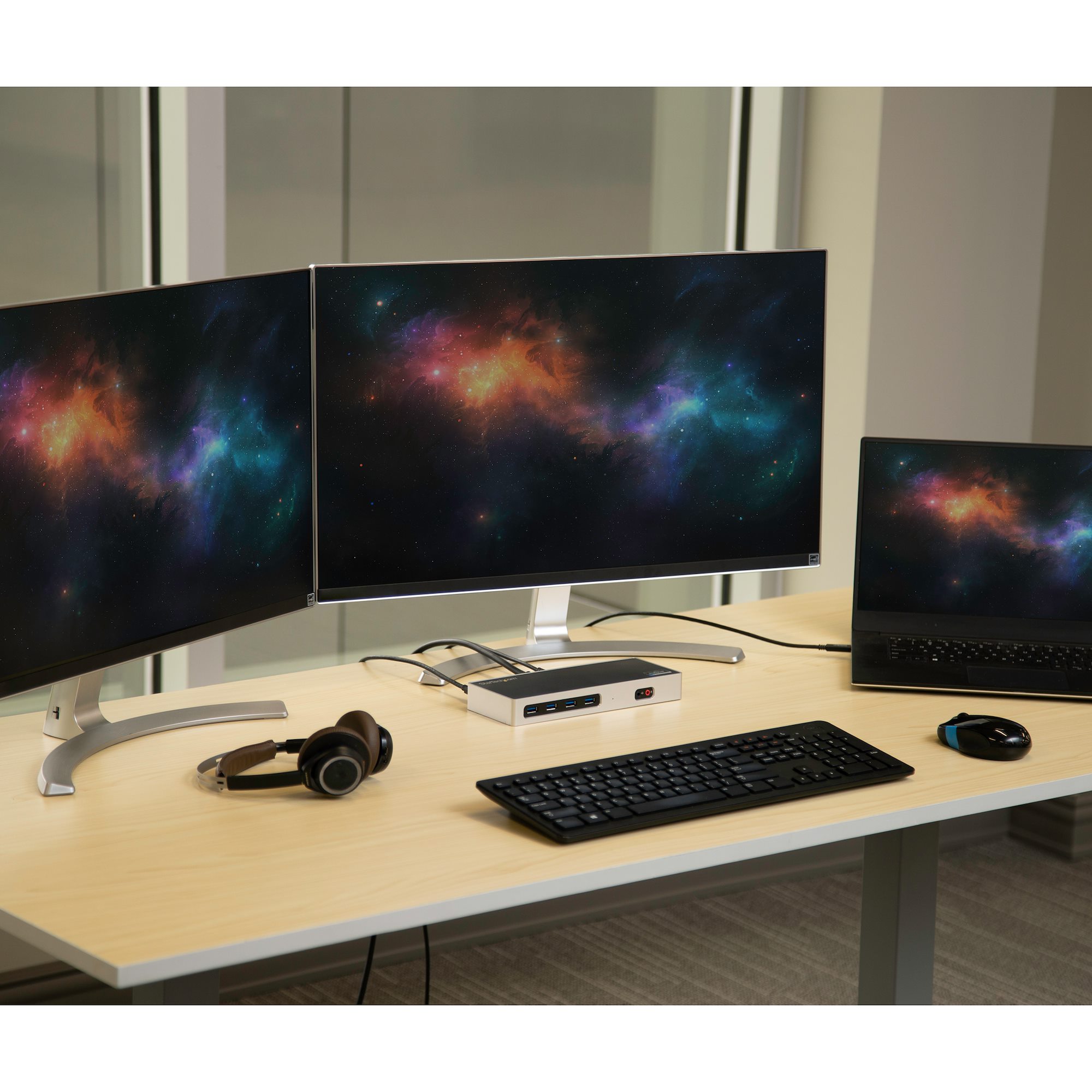 dk30a2dh StarTech.com  2 4096 x 2160 pixel USB C Docking Station USB 3.0 Portswith DisplayPort, HDMI - 6 xUSB ports
