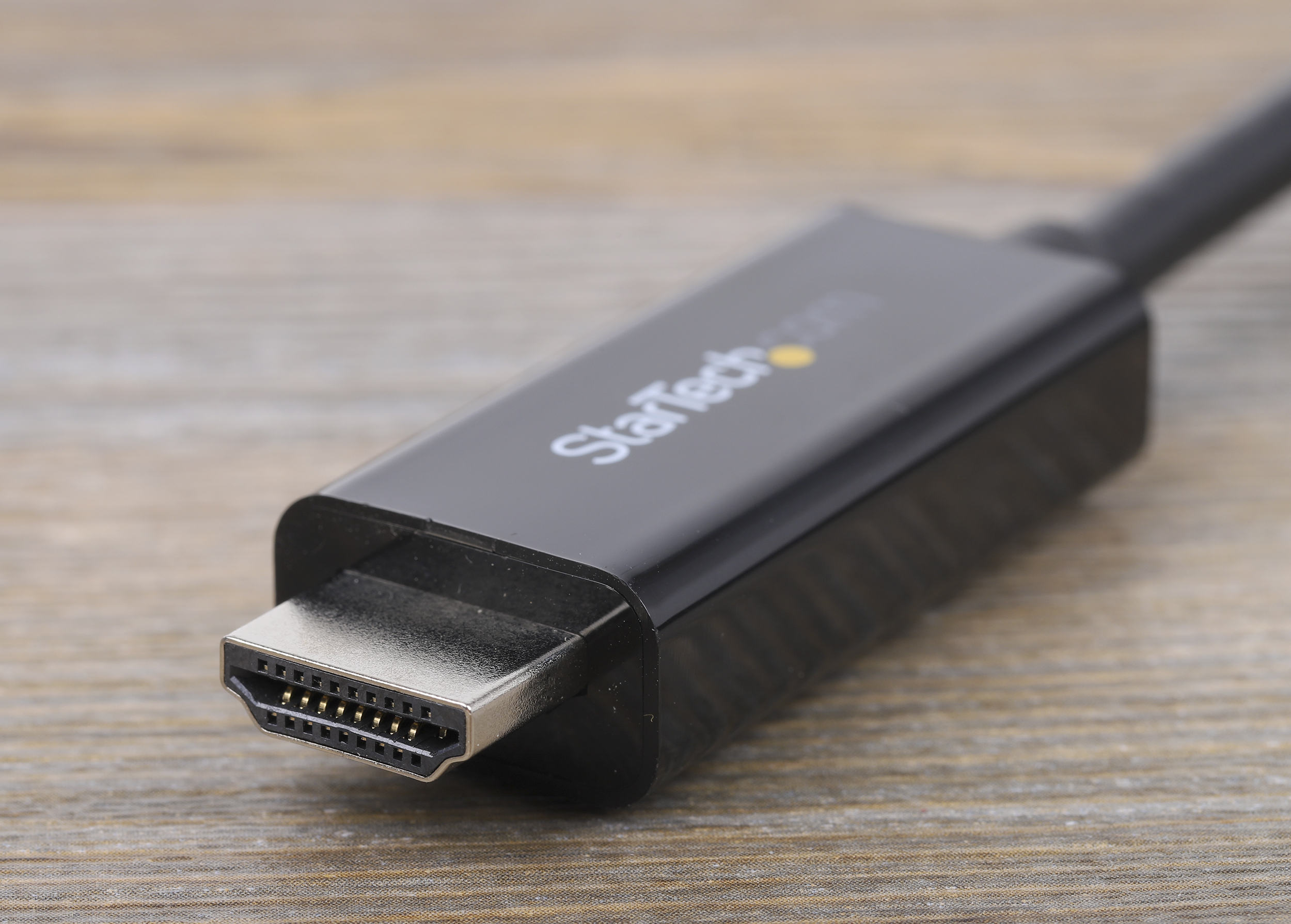dp2hdmm2mb StarTech.com  1 port DisplayPort to HDMI  Adapter 2 m Length 3840 x 2160 pixel Maximum Resolution