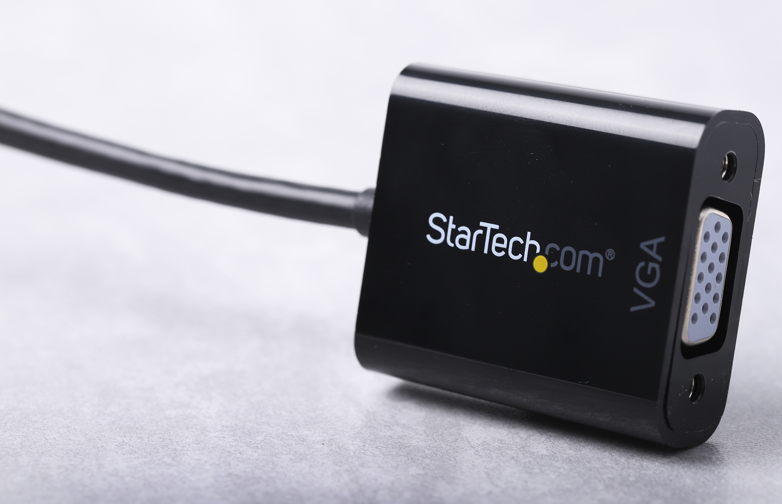 dp2vga3 StarTech.com  1 port DisplayPort to VGA  Adapter 100 mm Length 1920 x 1200 pixel Maximum Resolution