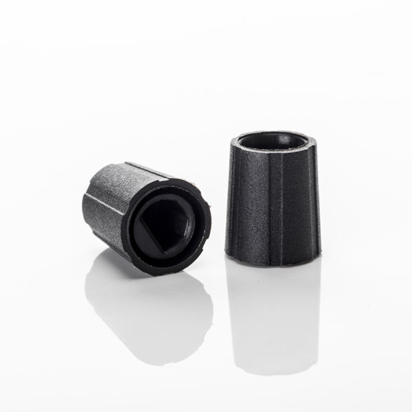 Sifam 11.5 mm Knob Diameter Black Potentiometer Knob for 6 mm Shaft D Shaped, DR110 006/26 BLACK/005