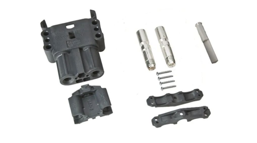 Anderson Power Products, E32 Series 2 Way Female Battery Connector, Straight, Plug-in, 600V, 340A