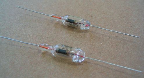 MITSUBISHI MATERIALS, DSA 300V 2kA, Through Hole Surge Absorber Gas Discharge Tube