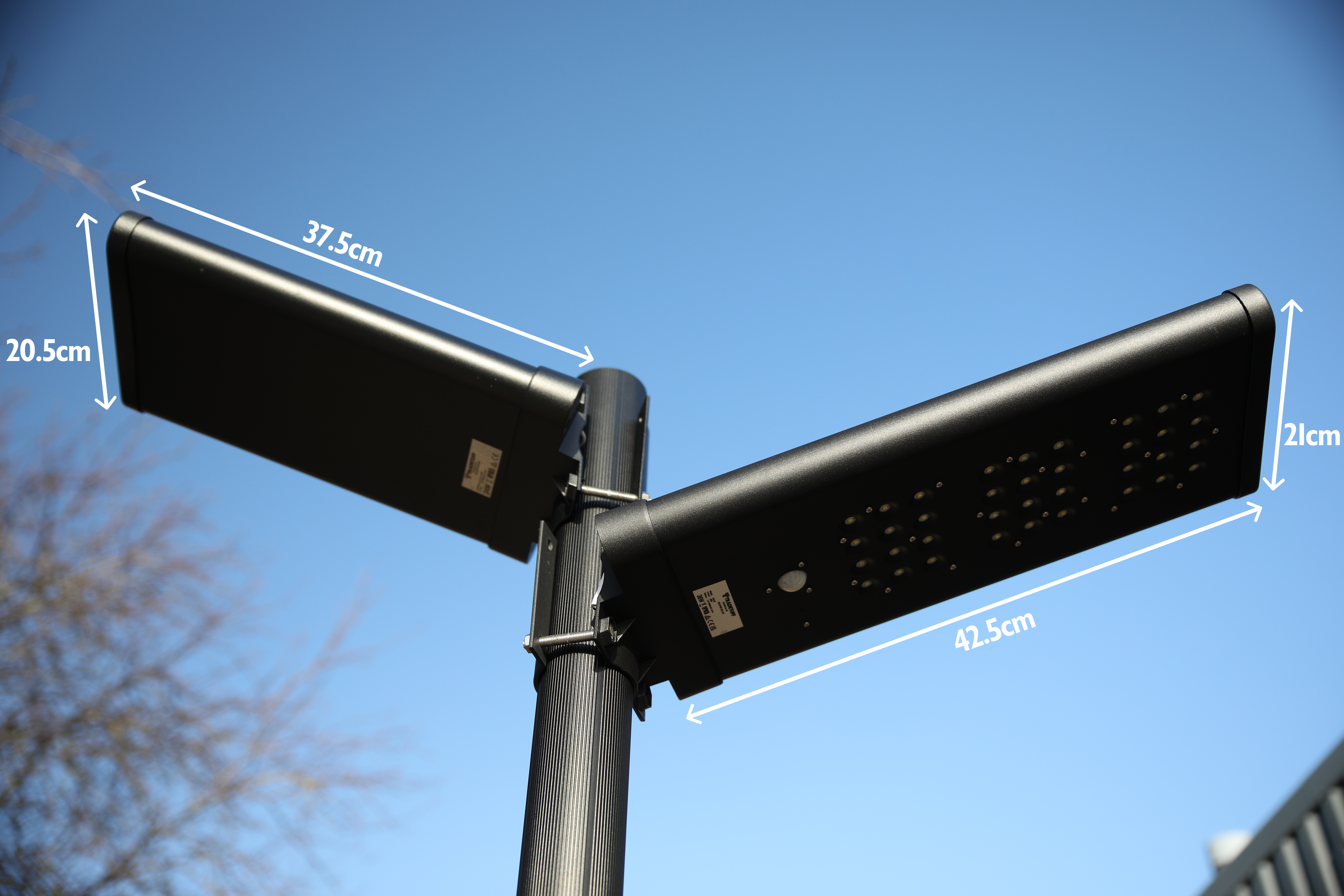 eclipse-36 TradeTuff Eco Solar PIR Included Solar Powered LED Floodlight, 36 LED, 36 W Warm White, 2000 lm, IPX5, 7.4V