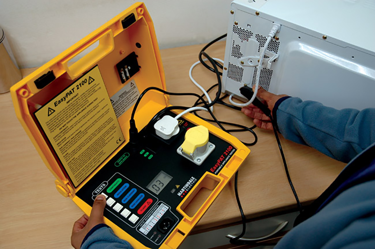 epat2100 Martindale EPAT2100 PAT Tester, Class II, Class I Test Type