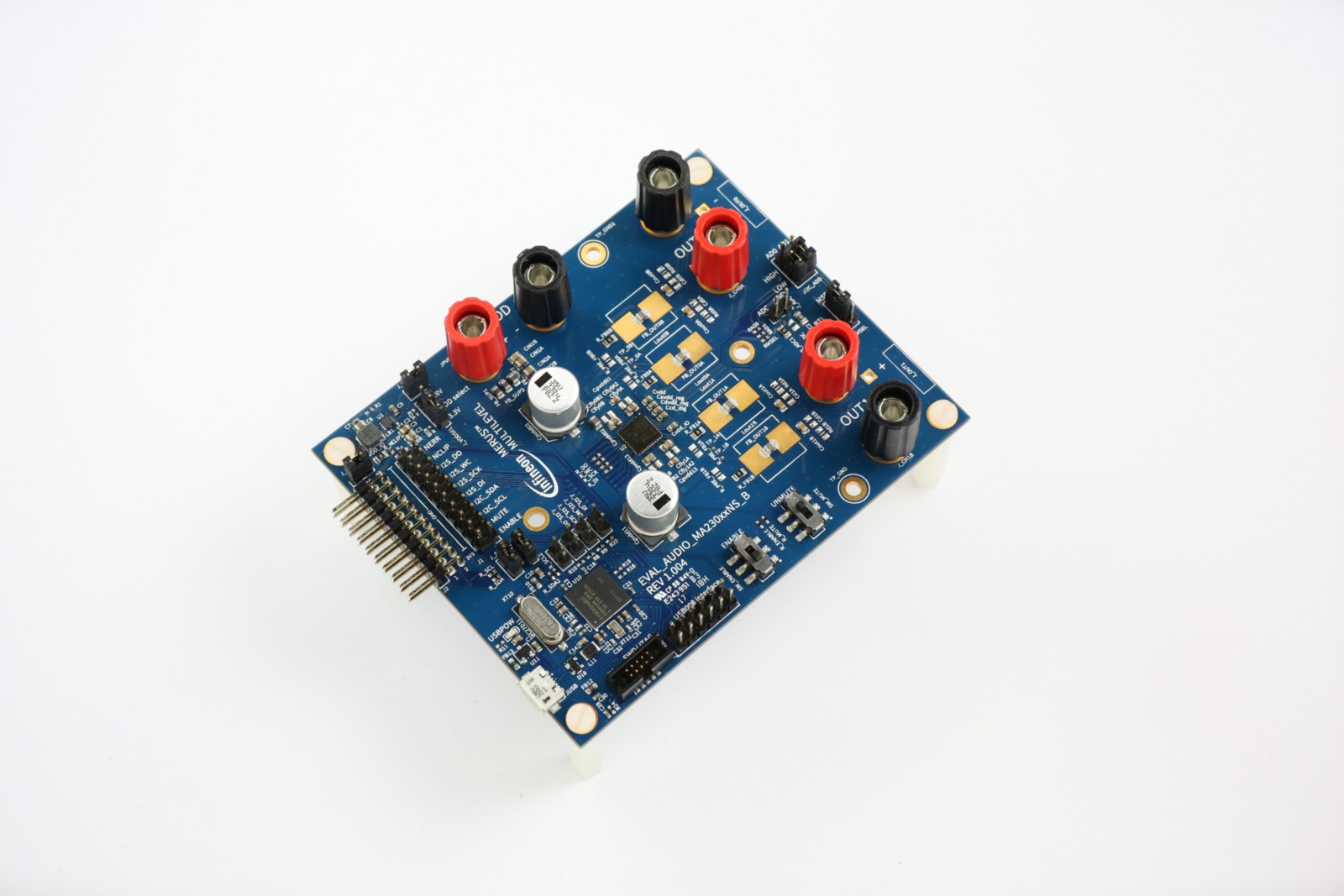 Infineon EVALAUDIOMA2304PNSBTOBO1 MERUS Audio Amplifier Configurator Audio Amplifier Evaluation Board for MERUS