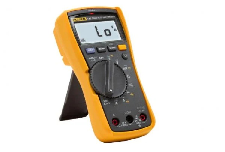 Fluke Fluke 117 Handheld LCD Digital Multimeter True RMS, 10 A ac, 10 A dc, 600 V ac