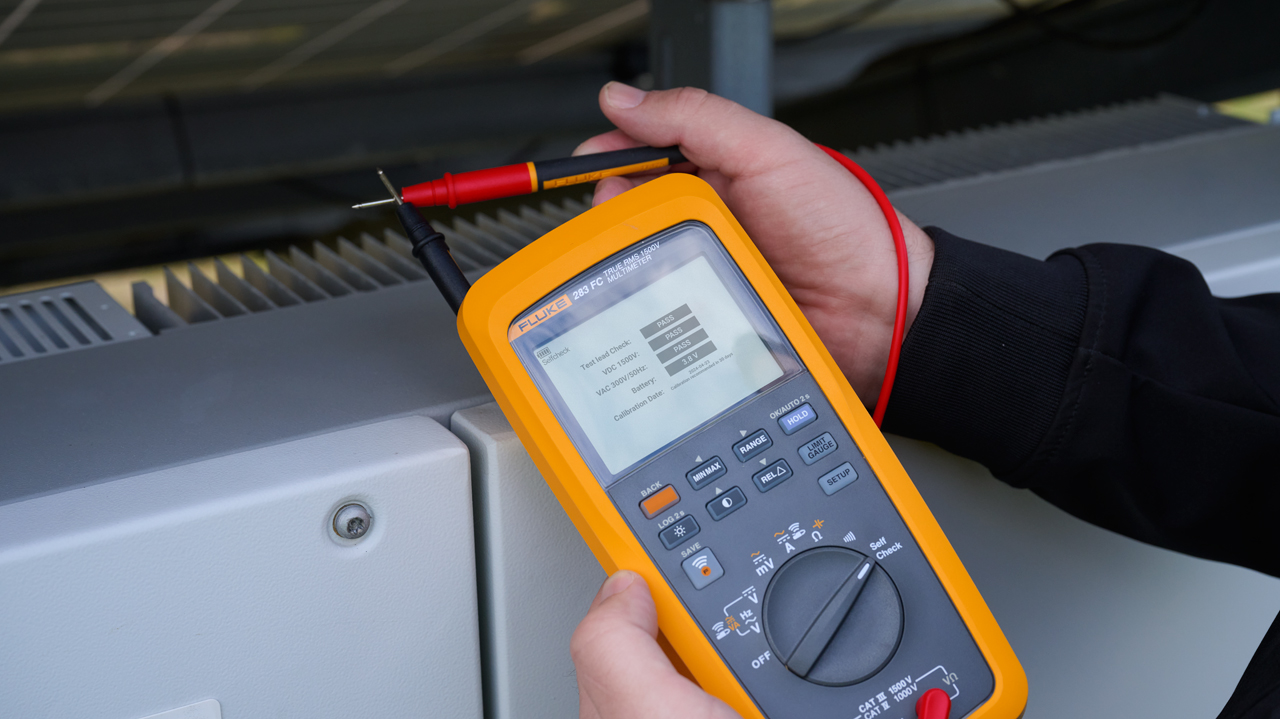 fluke-283fc-eur Fluke 283FC EUR Digital Digital Multimeter, 60 A ac, 60 A dc, 1 kV ac 1.5 kV dc