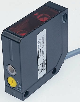 Baumer Retroreflective Photoelectric Sensor, Block Sensor