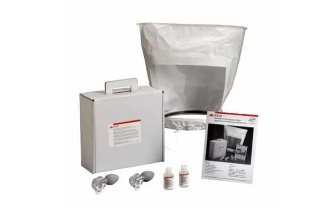 3M FT30 Testing Kit Bitter Containing Fit Test Solution 55ml bottle (bitter), Hood & Collar, Instructions, Nebuliser x