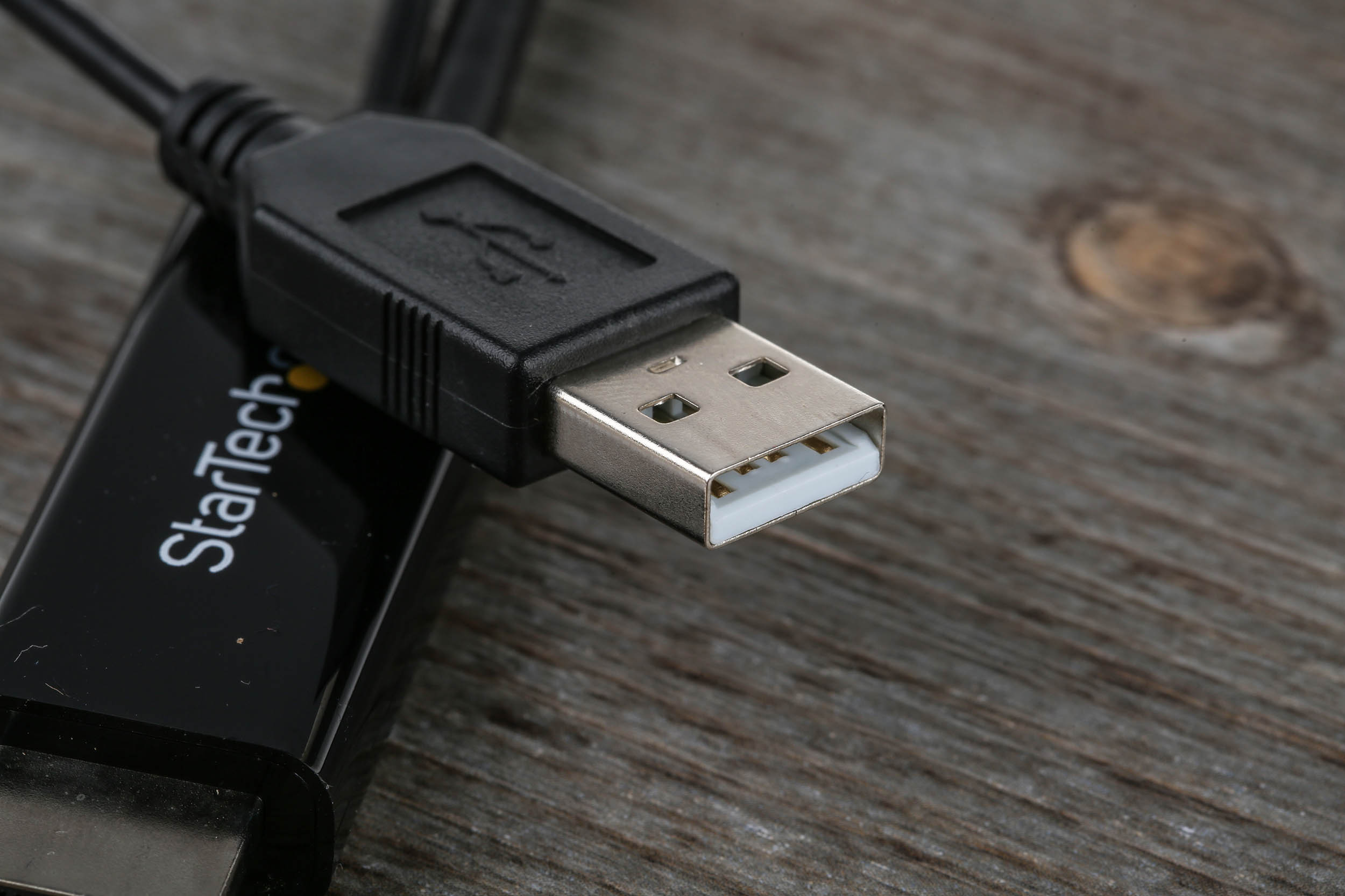 hd2dp StarTech.com  1 port HDMI to DisplayPort  Adapter 255 mm Length 3840 x 2160 pixel Maximum Resolution
