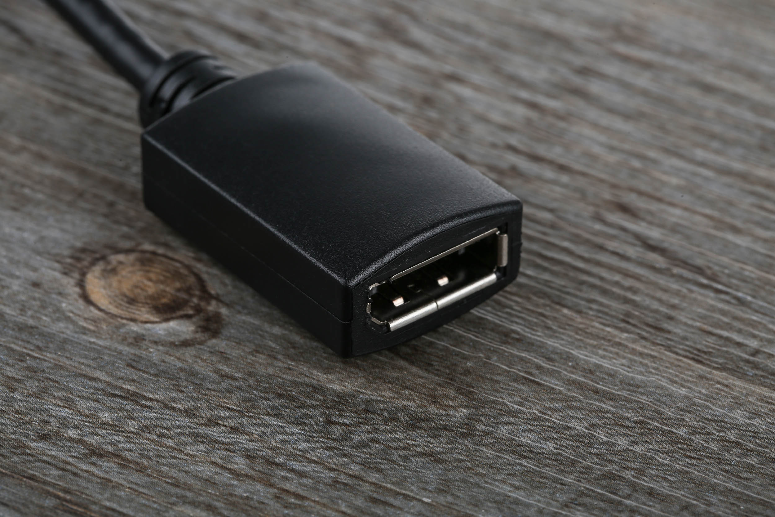 hd2dp StarTech.com  1 port HDMI to DisplayPort  Adapter 255 mm Length 3840 x 2160 pixel Maximum Resolution