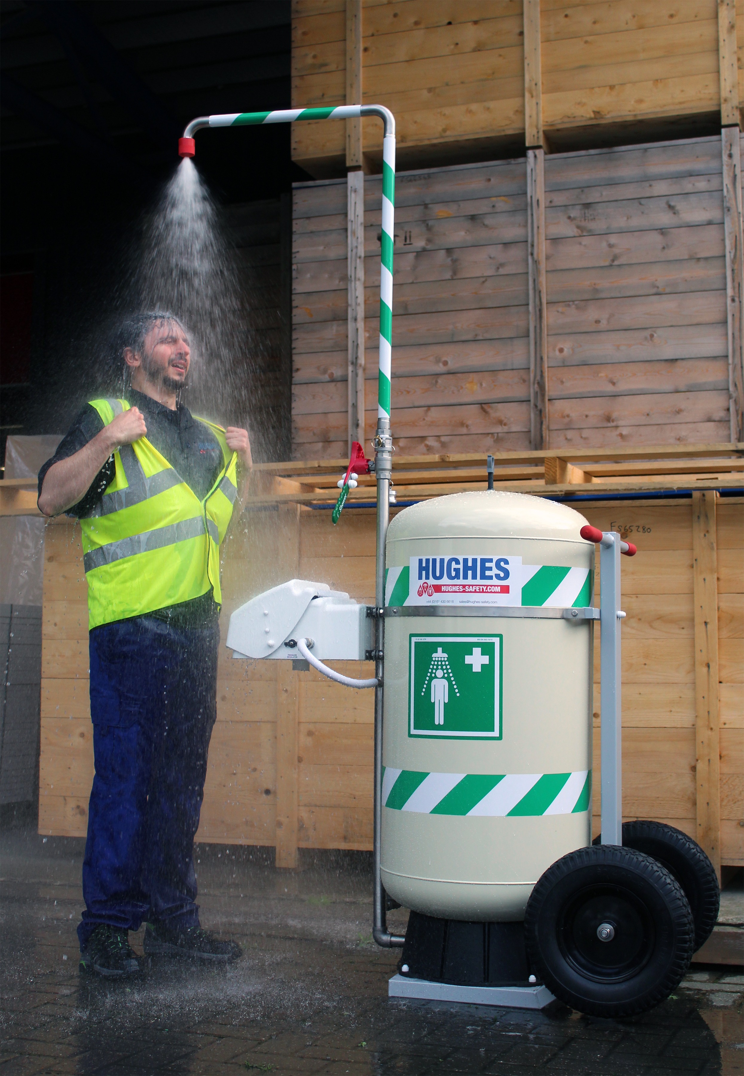 hshs040kgv Hughes Wall Emergency Shower Eye Wash Unit