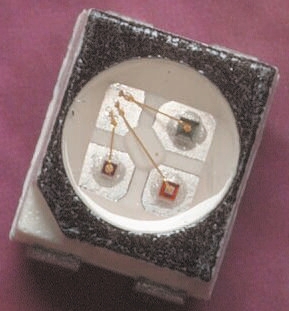 Broadcom 2.2 V Green, Red LED PLCC 4 Surface Mount HSMF-A203-A00J1