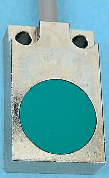 Baumer IFFM 20P1501 Block Inductive Proximity Sensor PNP 5V 5 mm 50 V dc 200mA