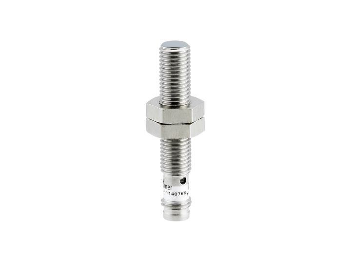 Baumer IFRM 08N17A1/S35L Threaded Barrel Proximity Sensor, M8 NPN 30V 2 mm 36 V dc 200mA