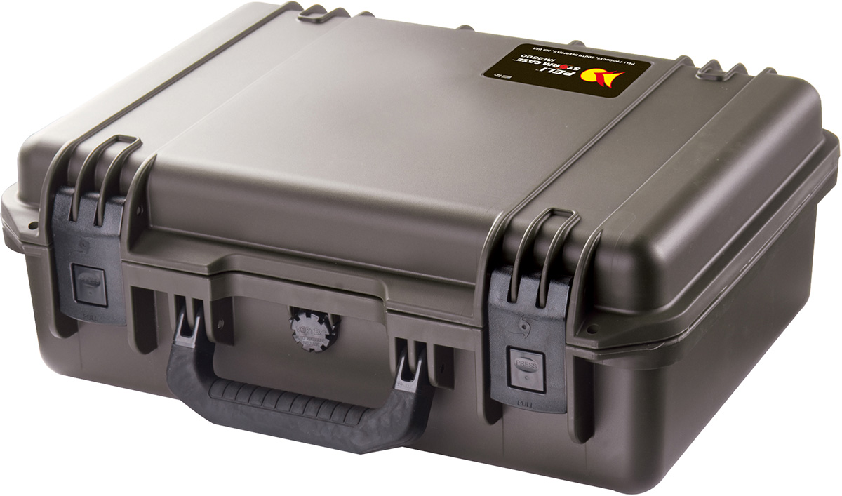 Peli IM2300 Resin Transit Case, 35.3 cm 17 cm 46.2 cm