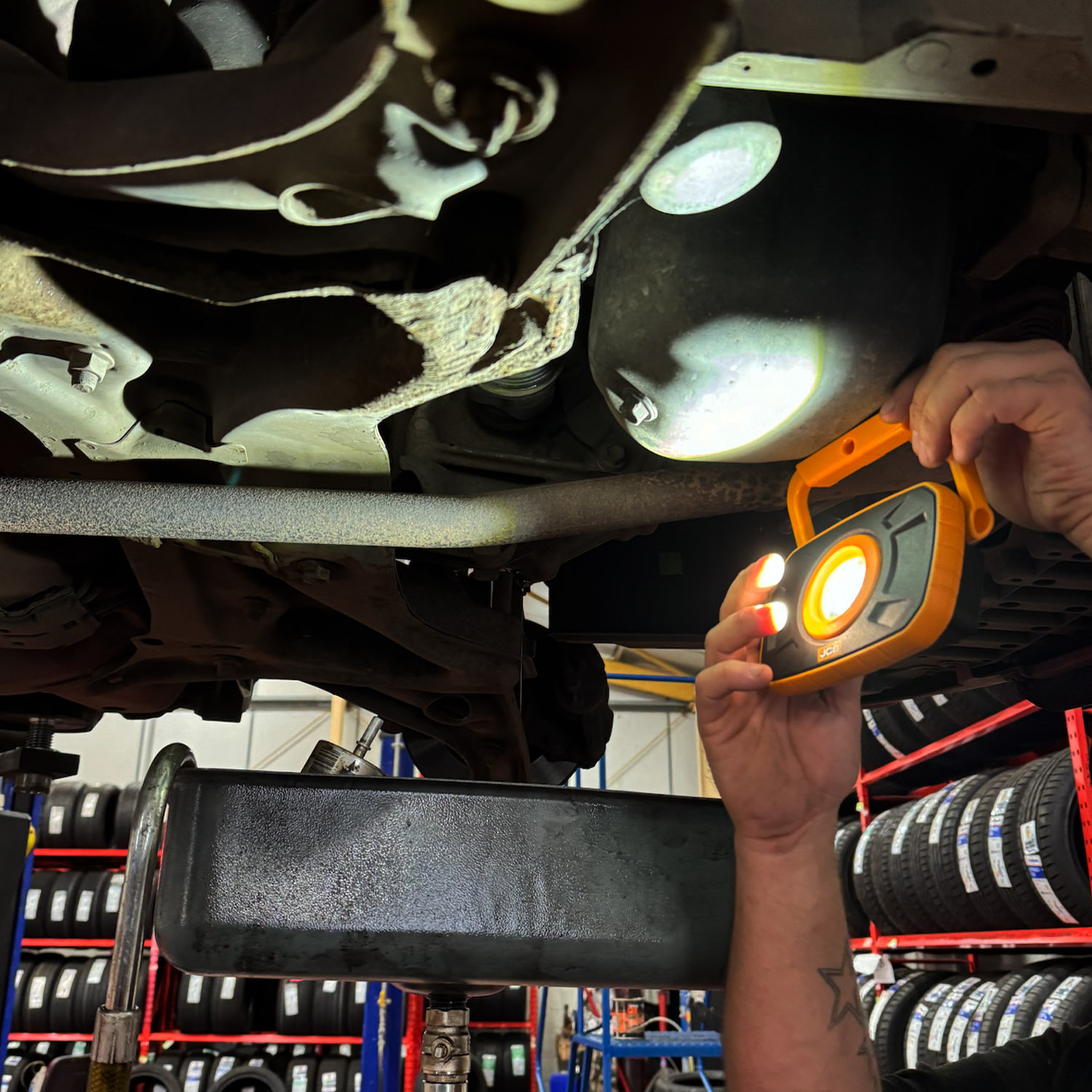 jcb-rs-xtra260-tuffone-kit JCB Rechargeable LED Lighting Kit Work Light, 1500 lm, USB Type C Plug, IP44, IP68