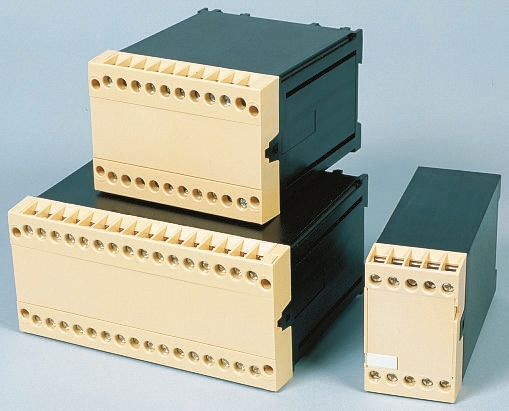 Dold KO Series 73.2 mm 118.2 mm DIN Rail Enclosure Box 100mm