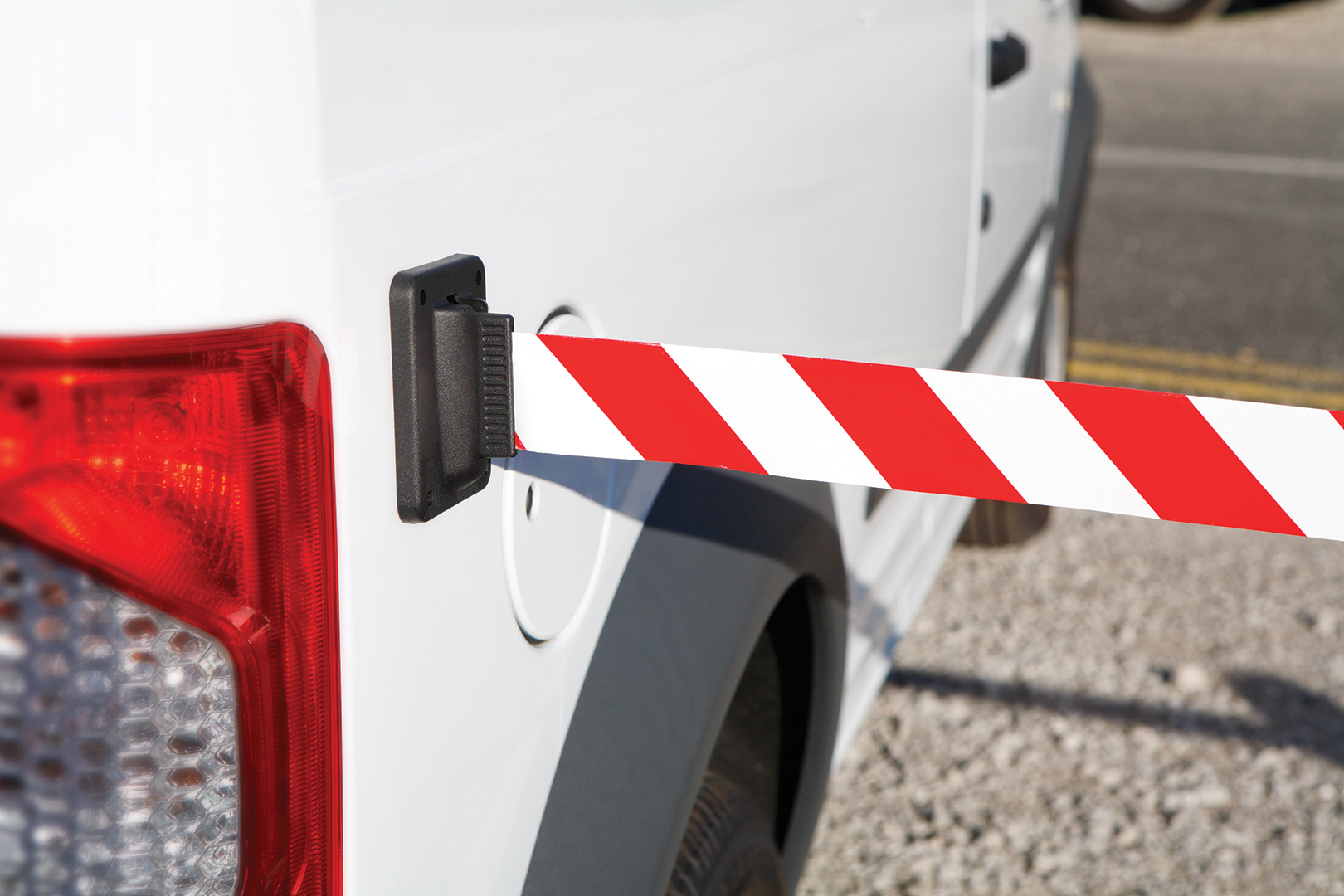 Skipper Black Safety Barrier, 80 mm