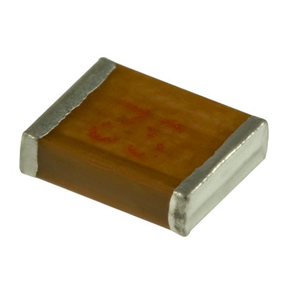 Cornell-Dubilier 390 pF Capacitor 500V 5 % Tolerance, MC18 Radial