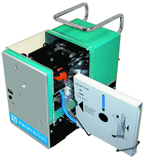 MECATRACTION MC 0.5 to 2.5mm² Crimp Tool & Wire Stripper Crimping Machine for PVC Insulated Wires