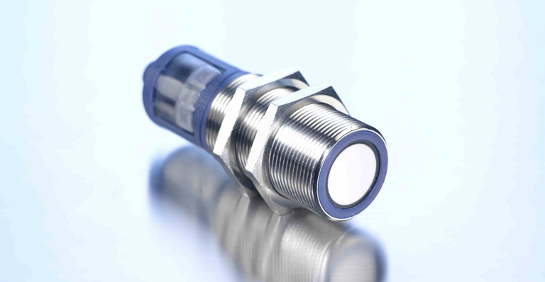 Microsonic mic+130/DD/TC Threaded Barrel Ultrasonic Proximity Sensor, M30 PNP MIC 30V 2 m 240 V ac 30 V dc 200mA