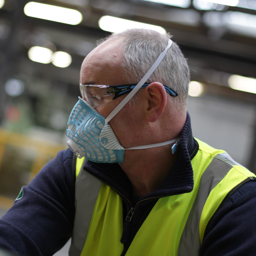 mmfsalpamf2v Skytec AMF2V Series Disposable Respirator for General Purpose Protection Valved, FFP2 NR 10 Per Pack per Package Moulded
