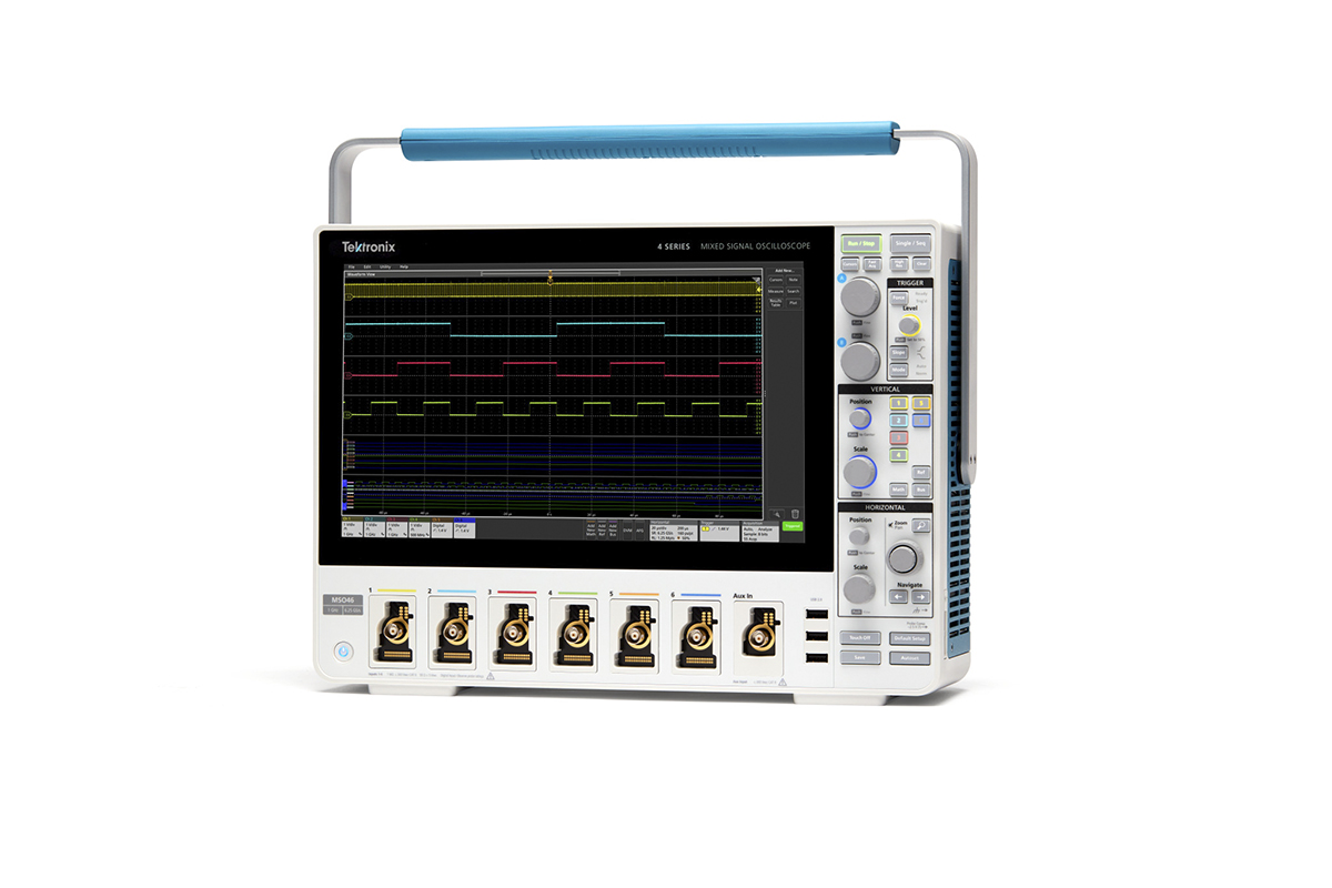 Tektronix 4 Series, 200 MHz Bench Oscilloscope, 32 Channels - UKAS