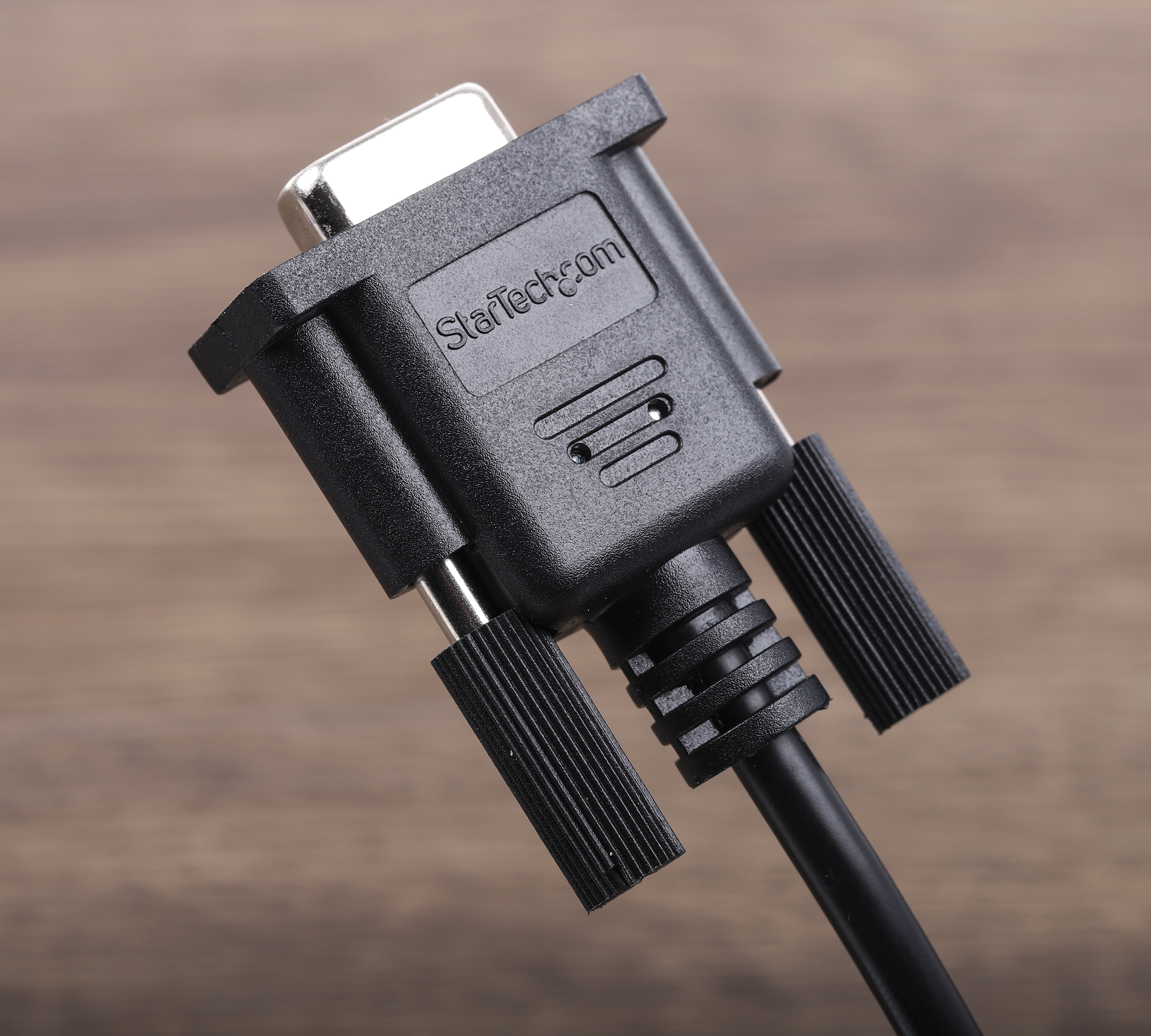 mxt1001mbk StarTech.com Male D-Sub 9-Pin to Female DB9 Serial Cable, 1 m Polyvinyl Chloride, MXT Series