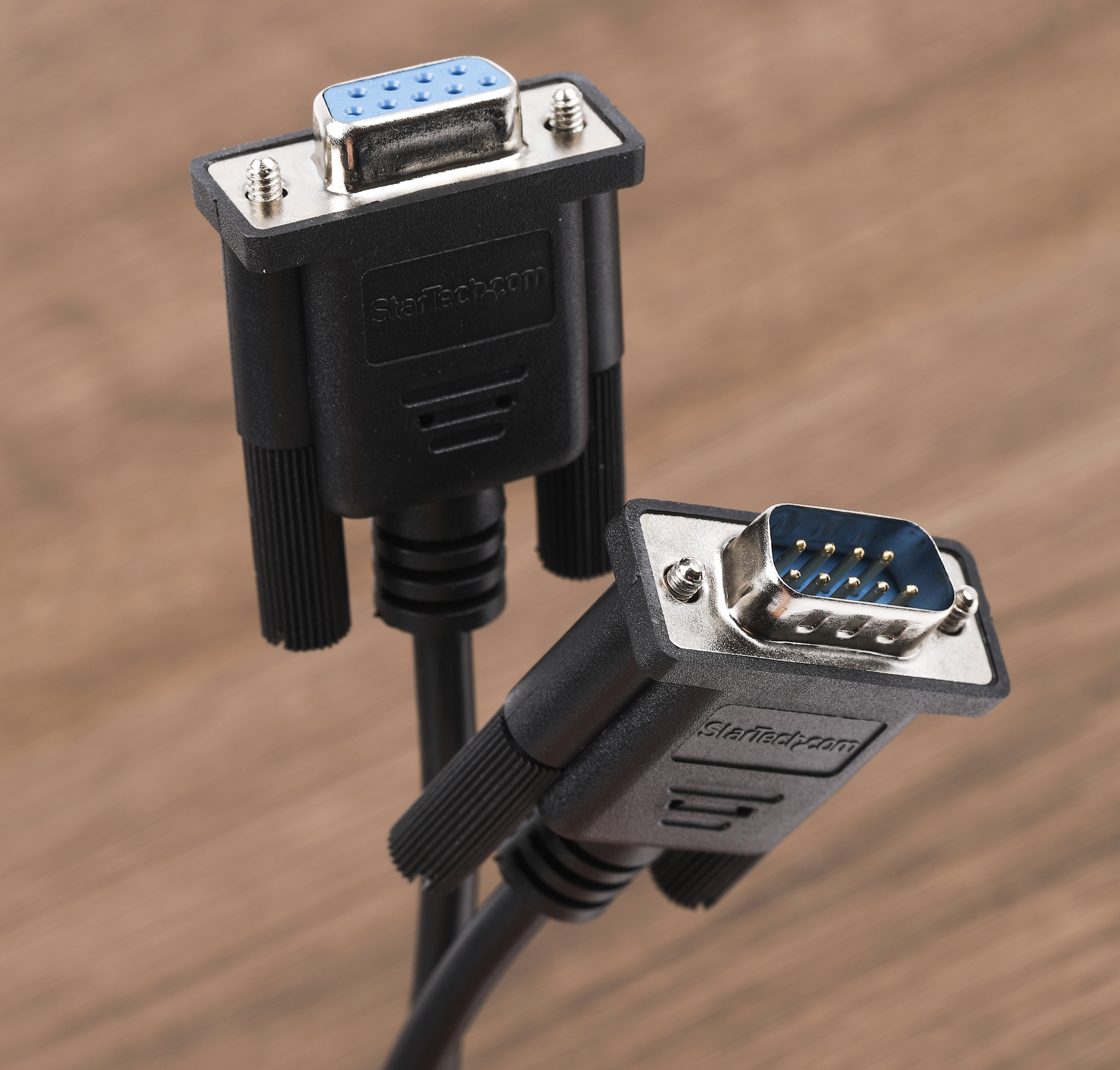 mxt1002mbk StarTech.com Male D-Sub 9-Pin to Female DB9 Serial Cable, 2 m Polyvinyl Chloride, MXT Series