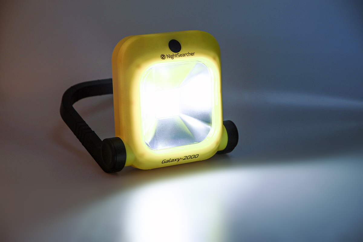 nsgalaxy2000 Nightsearcher Rechargeable LED Portable Work Light, 2000 lm, USB Plug, 7.4V, IP54