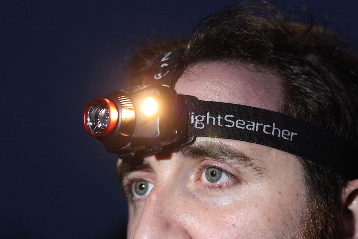 nshtzoom700r Nightsearcher NSHTZOOM700R LED Head Torch 700 lm 200 M Range