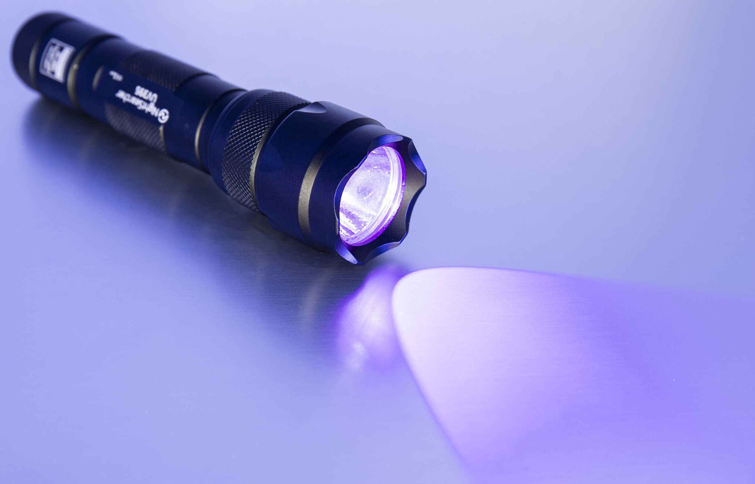 nsuvled395 Nightsearcher UV LED Tactical Torch Black