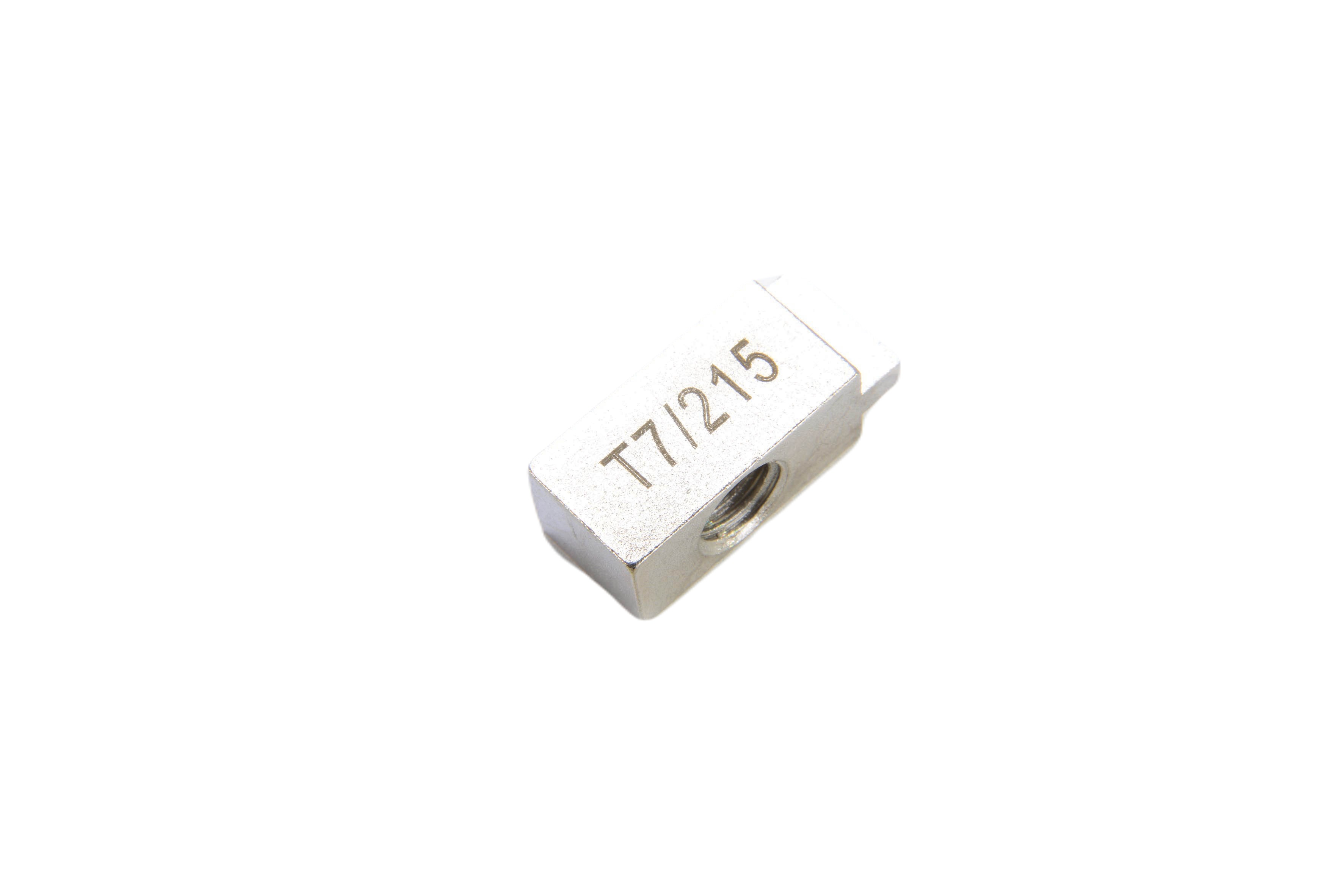 SAM Adapter for use with Engine Flywheel Blocking Tool