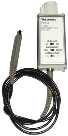 Tektronix P6247 Oscilloscope Probe, Differential Type, 1 GHz, BNC Connector