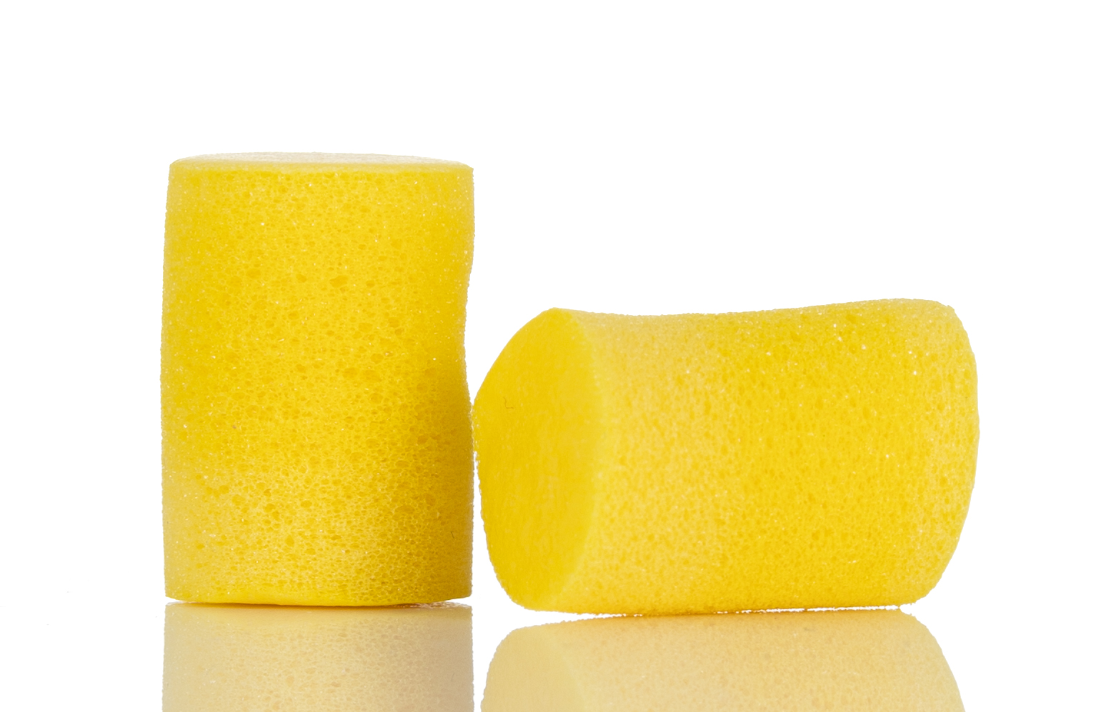 3M E.A.R Classic Series Yellow Disposable Ear Plugs, 31 dB Rated 200