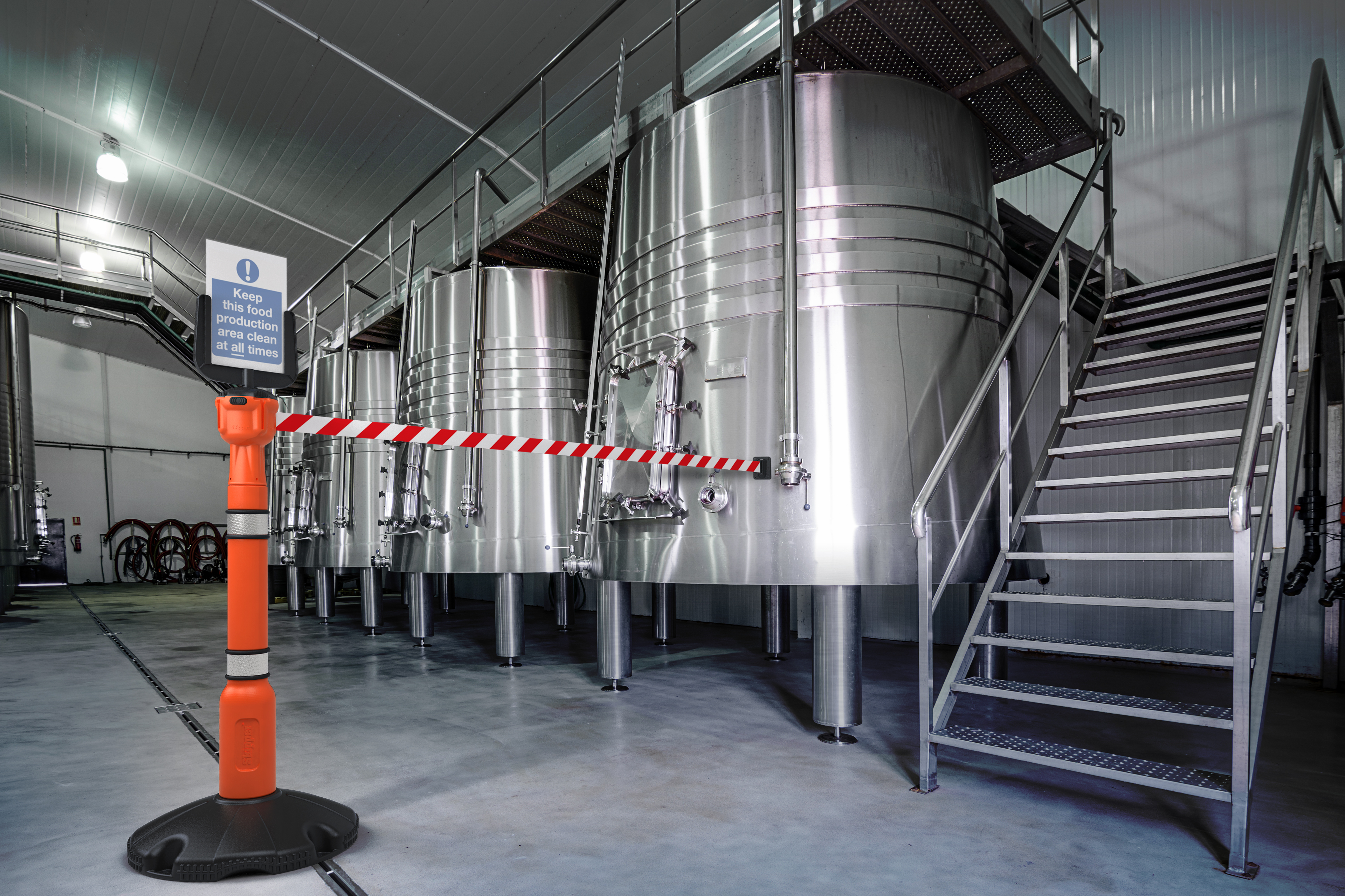 post01-o Skipper Orange Safety Barrier, Barrier Post