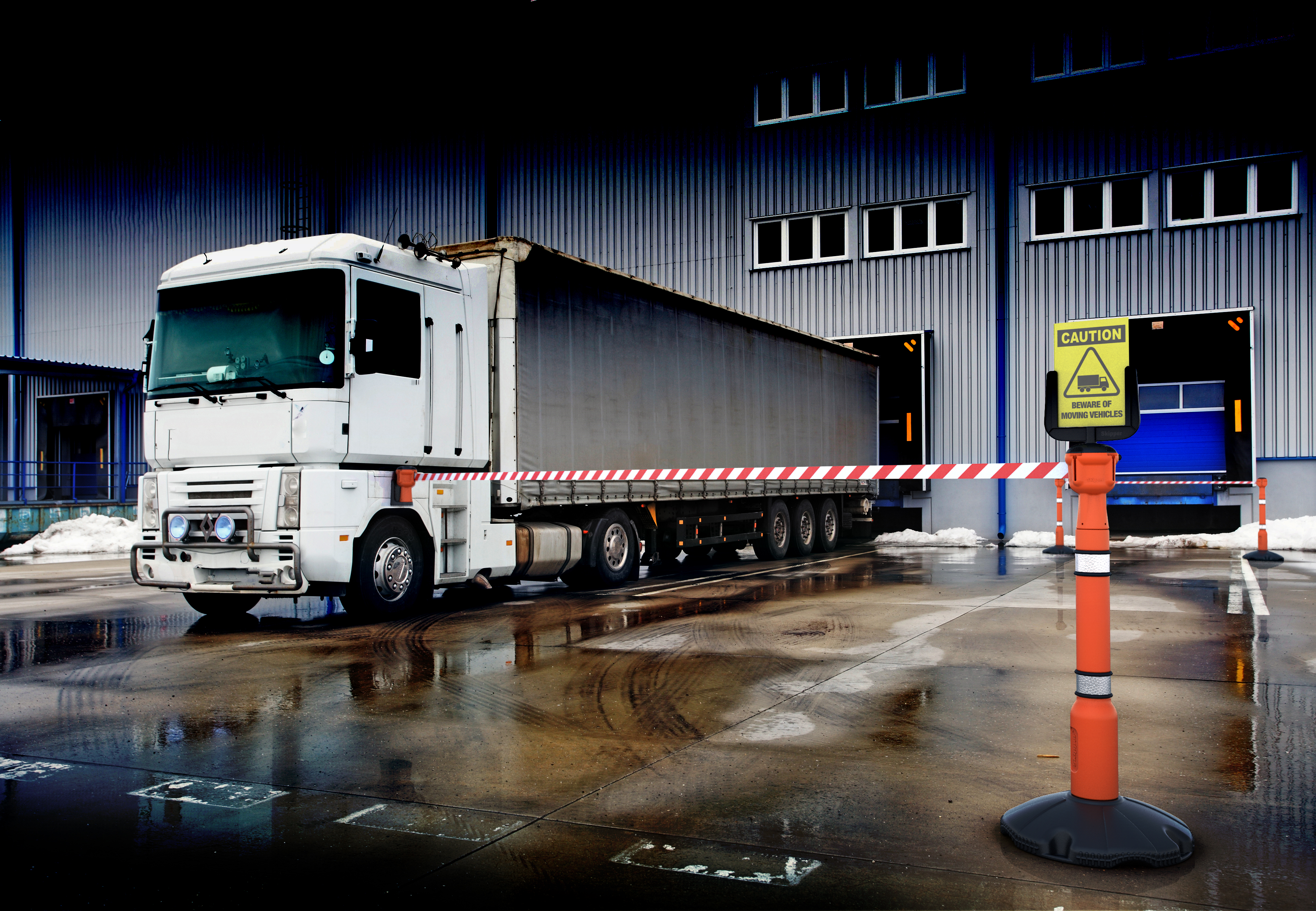 post01-o Skipper Orange Safety Barrier, Barrier Post