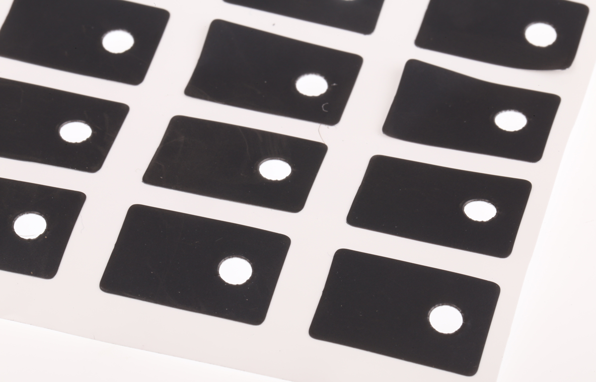 Bergquist Q-Pad II Series Self-Adhesive Thermal Interface Pad, 0.152 mm Thick, 2.5 W/mK, 19.05 mm, 12.7mm, Q-Pad II