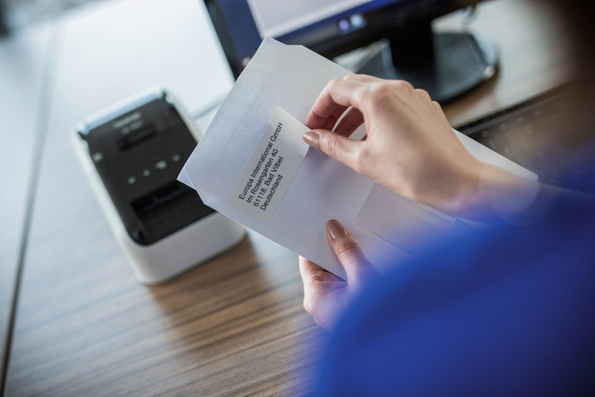 ql800zu1 Brother QL-800 Label Printer, 62 mm Max Label Width, Type G - British 3-Pin