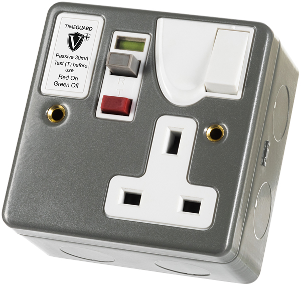 Timeguard 13A, Passive 1 RCD Socket, Metal, Plastic, Surface Switched, BS1363-2, BS7288, 230V ac, Metal, White