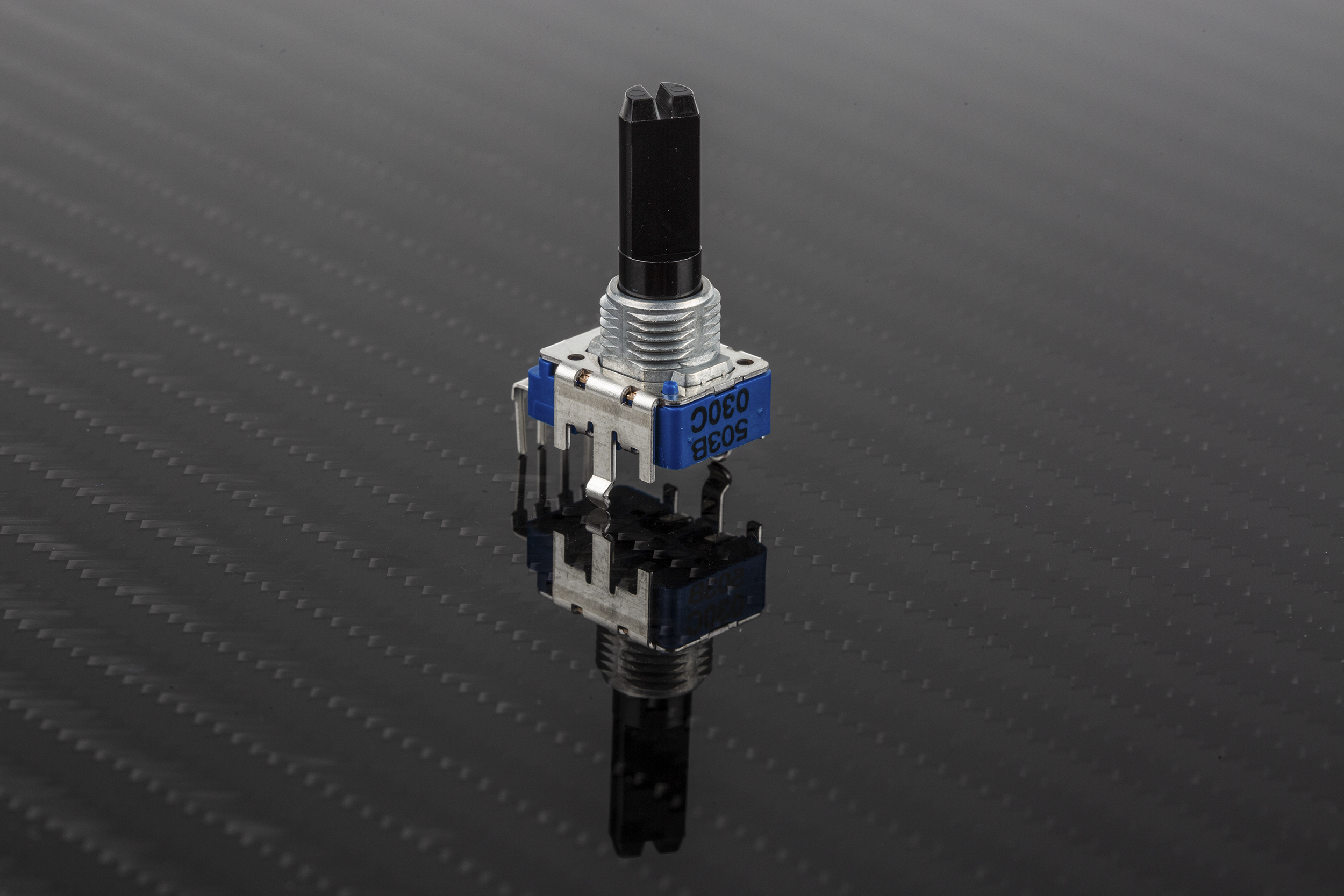 rk11k1140a63 Alps Alpine RK11K 50 kΩ Rotary Carbon Film Potentiometer 1-Turns 1-Gang Panel Mount, Through Hole, RK11K1140A63