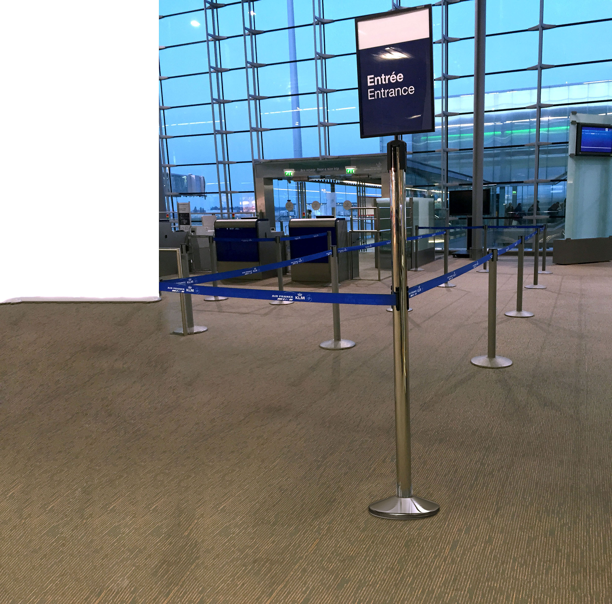 rs160sr Viso Silver Marker Post, Chrome Tape, Steel, Retractable Barrier