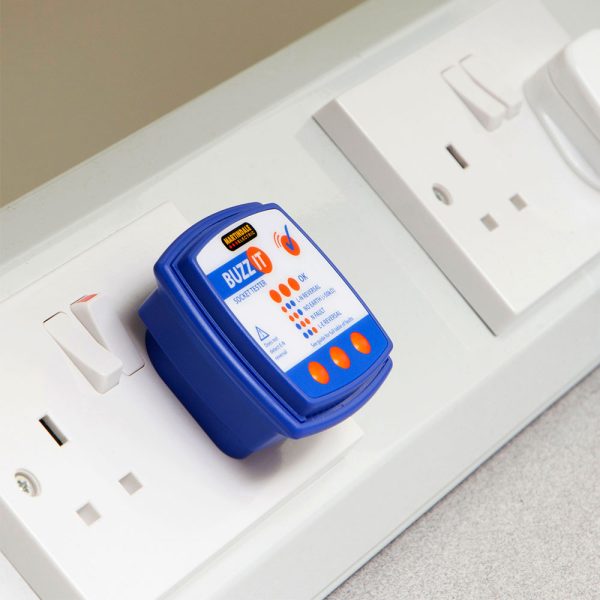 rsbz101 Martindale, Model BZ101 Socket Tester 13A 230V ac CAT IV, RSCAL