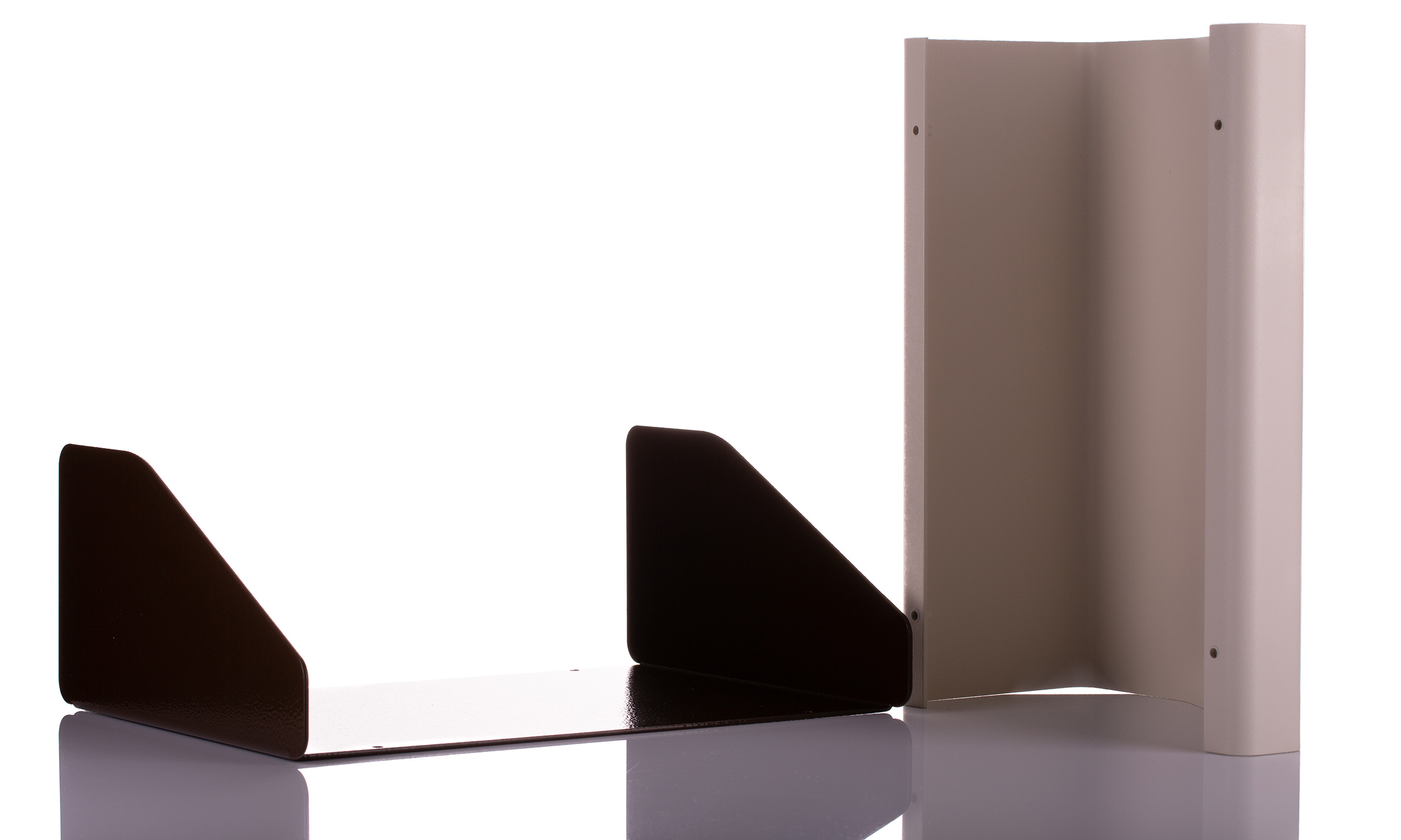 rtm2703-brb CAMDENBOSS 2000 Series Brown, Beige Aluminium Desktop Enclosure Sloped Front, 210 mm 106 mm, 381 mm