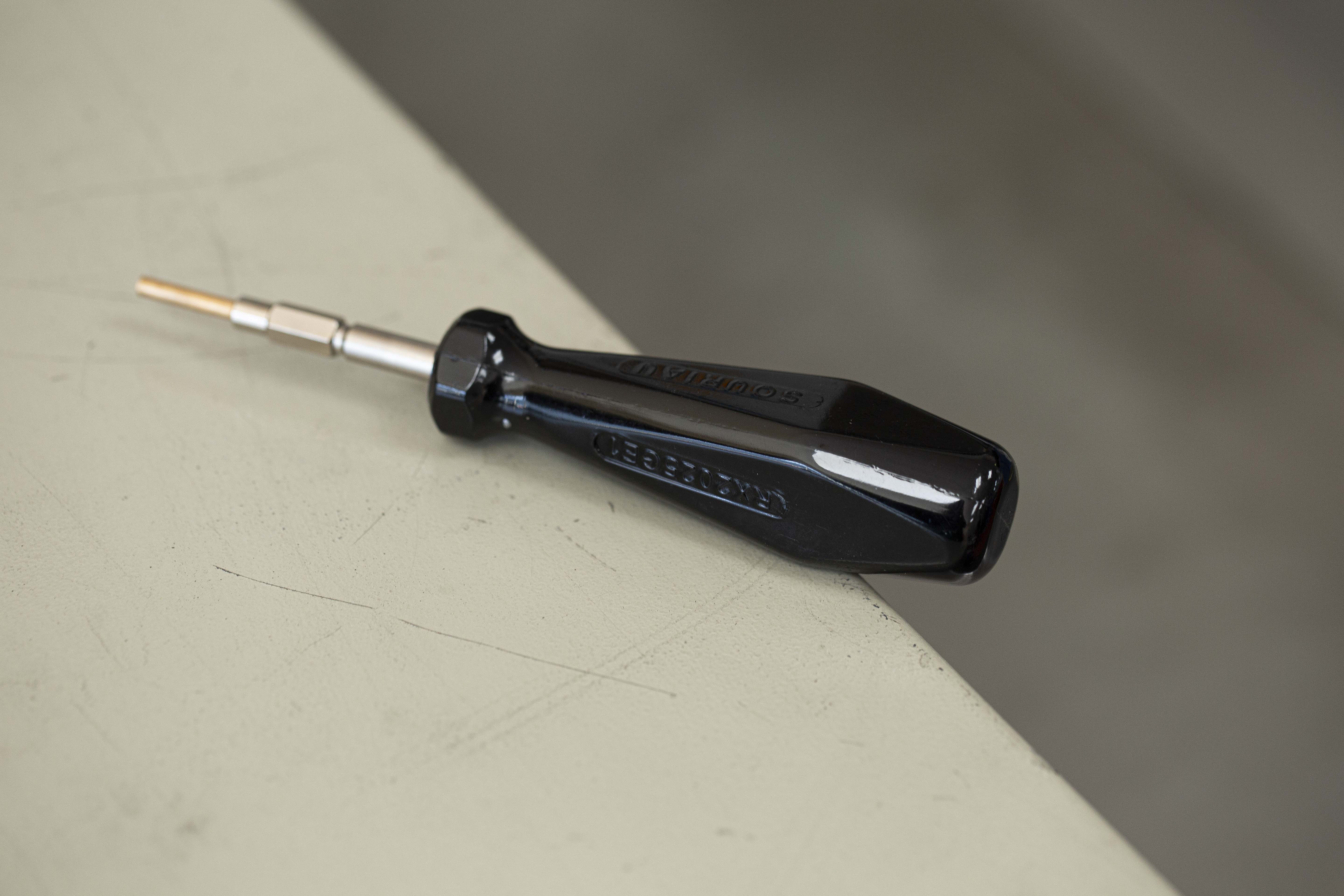 rx2025ge1 Souriau Sunbank by Eaton Crimp Extraction Tool, UTO Series, Extraction Tool Contact, Contact size 20