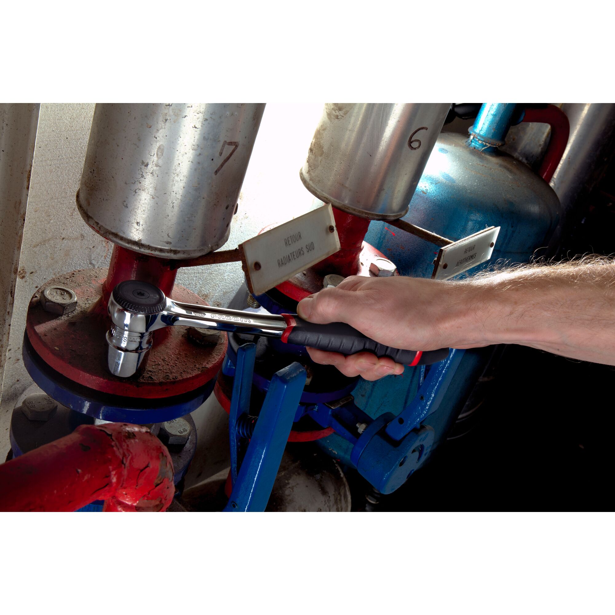 s161b Facom S.161B 12.7 mm Ratchet with Bi-Material Elastomer Handle, 260mm Overall