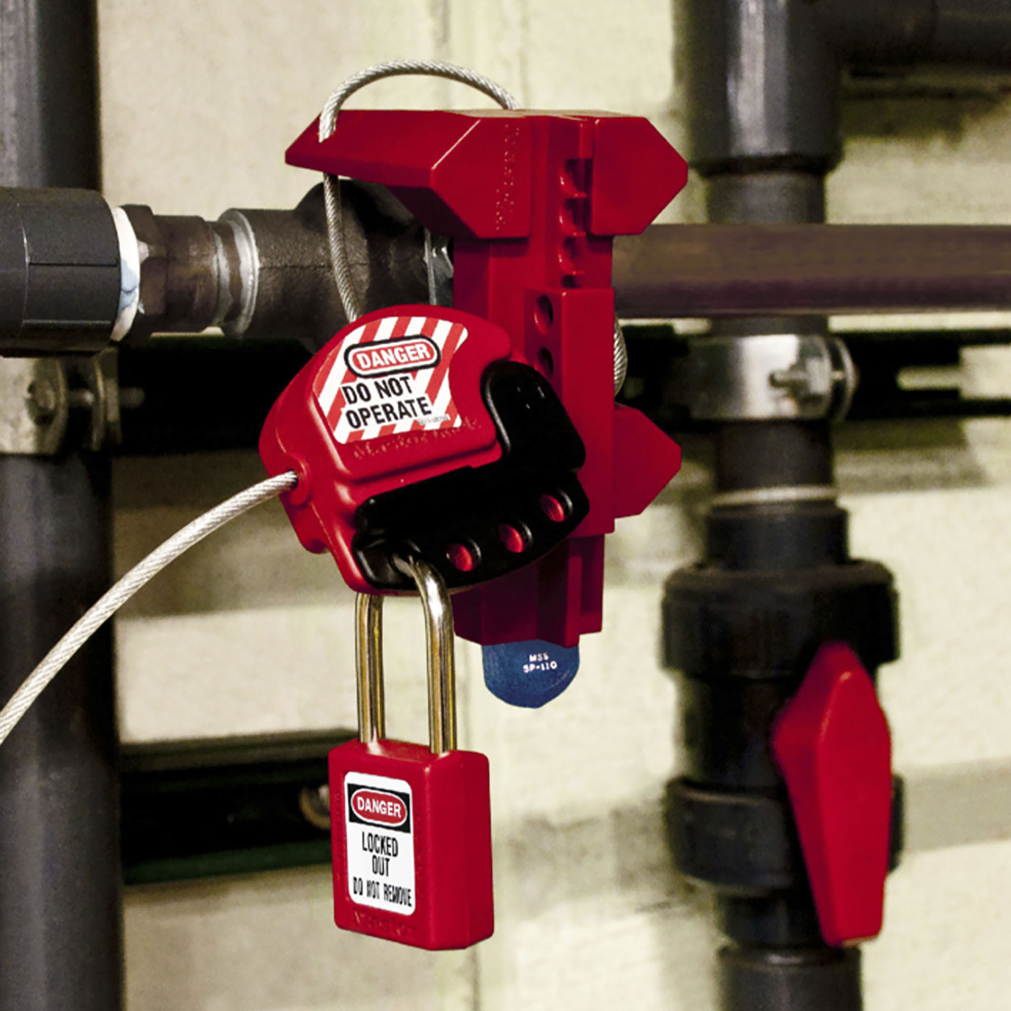 s806 Master Lock 4-Lock Lockout Thermoplastic, Steel Cable Lockout