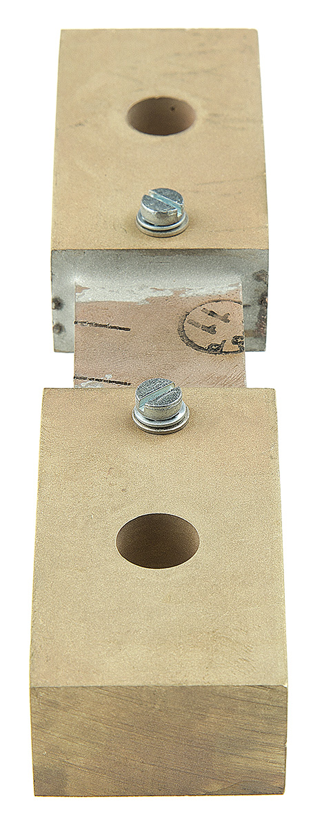 shr300a75 HOBUT Brass Ended Shunt, 300 A Max 75mV, ±1 % Accuracy