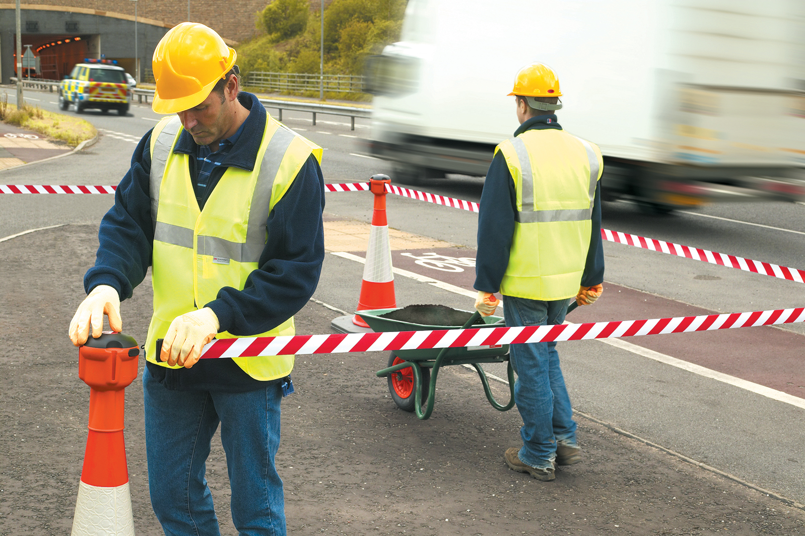 skipper01-o-rw Skipper Orange Safety Barrier, White, Red Tape, Polyester, Retractable Barrier, 9 m